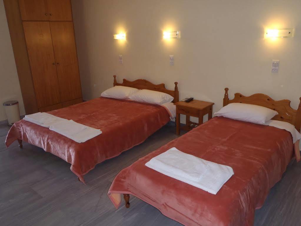 Blue Sky Hotel - Petra - Lesvos - Greece Exterior photo